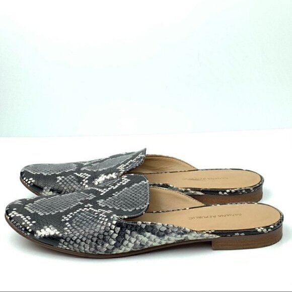 Banana republic flats size 7.5 print python mules - Picture 5 of 11